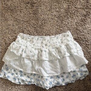 White Floral Ruffle Women's Skorts